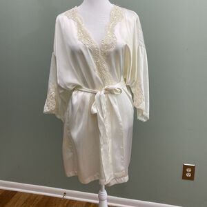 Victorias Secret Robe Womens One Size Satin Lace Trim Bridal Lounge Belted VTG